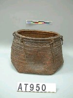 藏品(籐背籠)的圖片